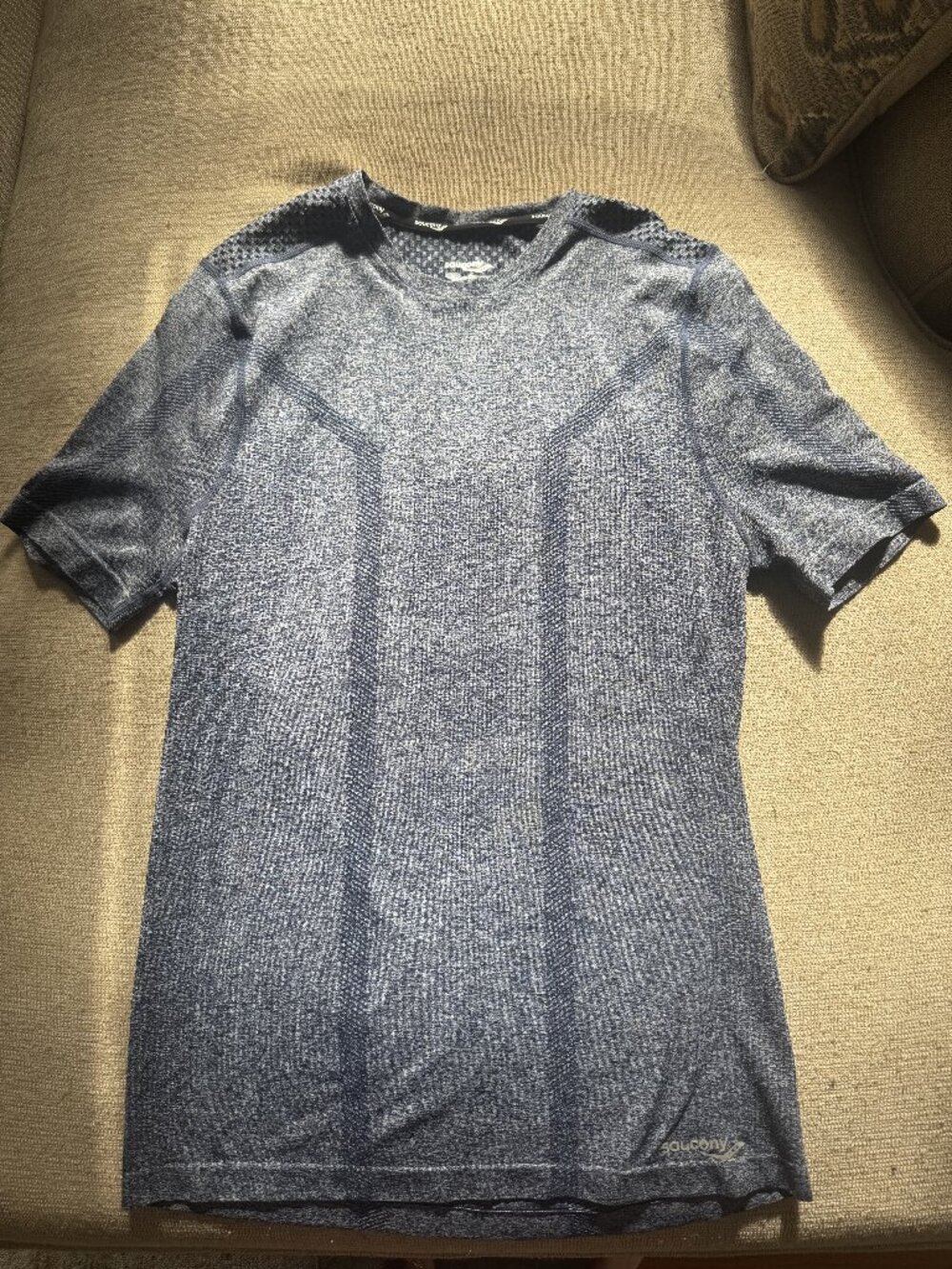 Saucony Men's Athletic T-Shirt Medium Blue Grey Like New